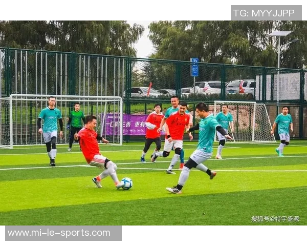 足球之夜张池明:激情四溢的绿茵场上演精彩对决与梦想追逐 足球之夜张池明:激情四溢的绿茵场上演精彩对决与梦想追逐